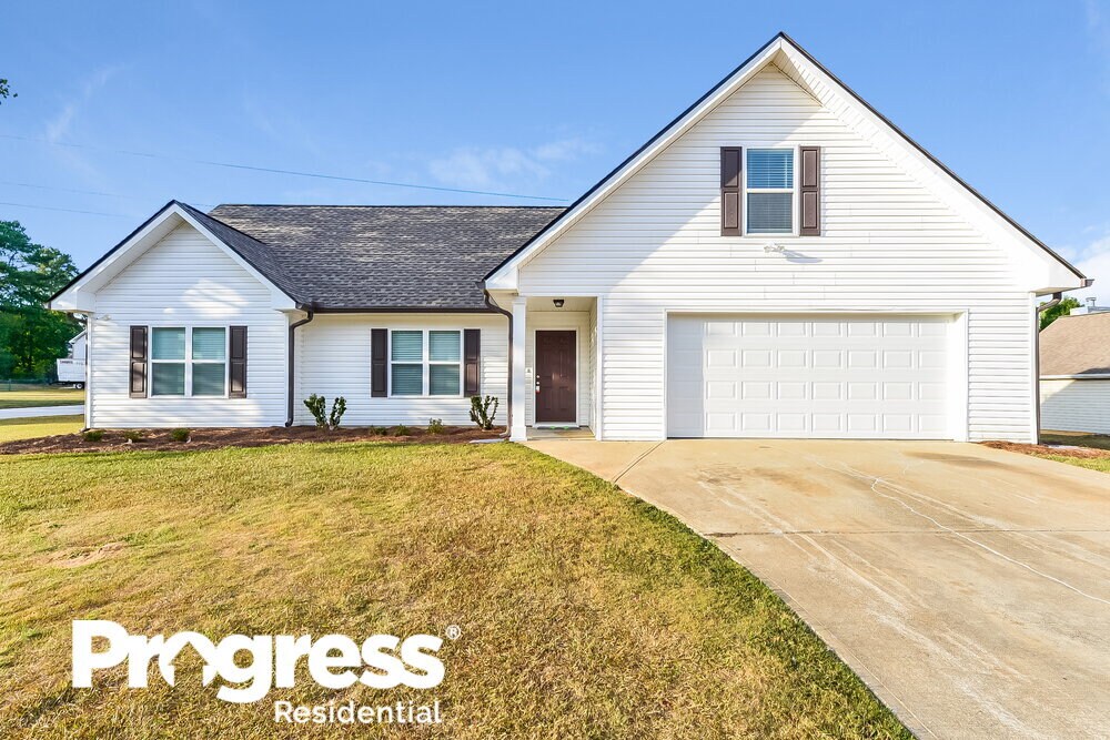 Primary Photo - 320 Woodland Ridge Cir