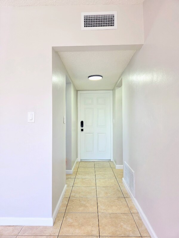 Photo - 3300 NE 10th Terrace Apartment