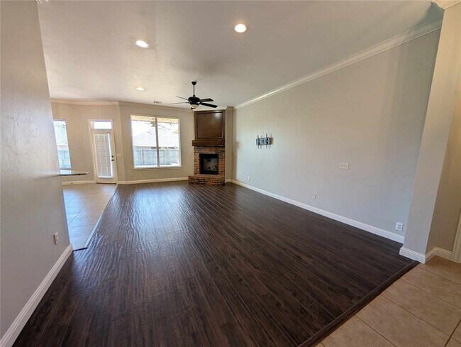 Foto del edificio - 2416 NW 153rd St