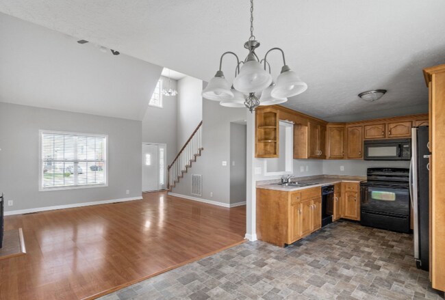 Building Photo - 3731 Bret Dr