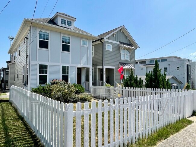 Building Photo - 928 Southside Pl