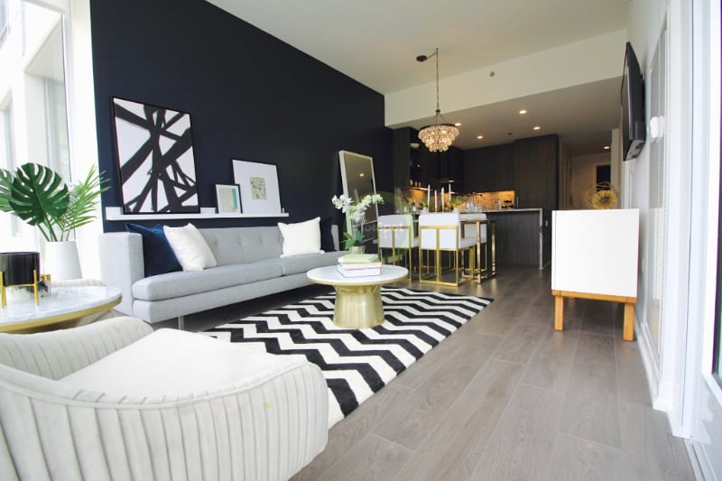 Photo - 762 N Hudson Ave (Chicago, IL)