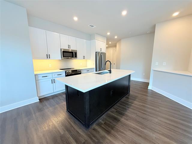 Foto del edificio - 3255 Carlisle St