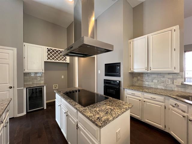 Foto del edificio - 9811 Cliffside Dr