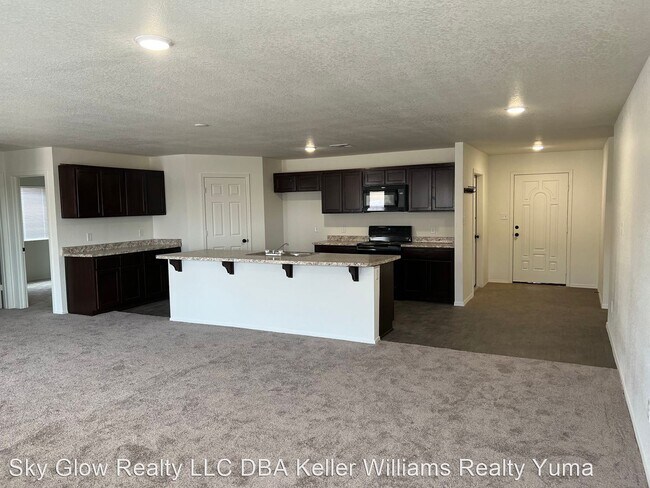 Building Photo - 5 br, 3 bath House - 7682 E. 43rd Pl.