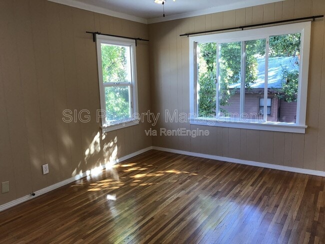 Foto del edificio - 507 E Cypress St