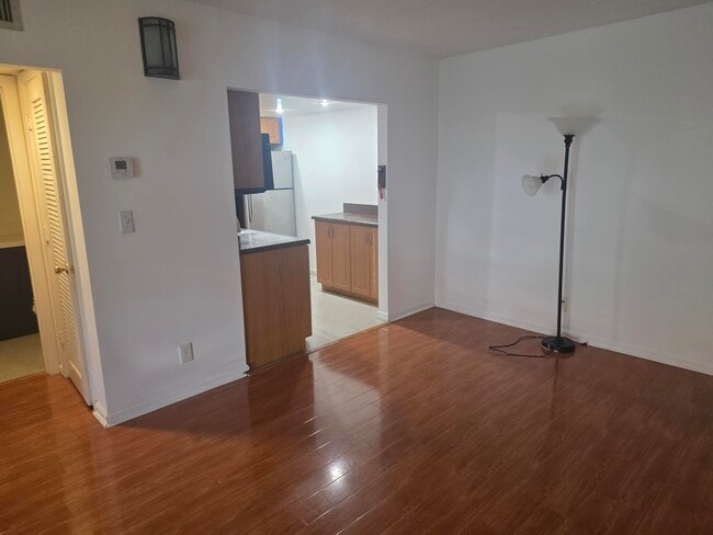 Foto del edificio - 959 SE 2nd Ave
