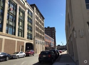 Building Photo - 17 Federal St