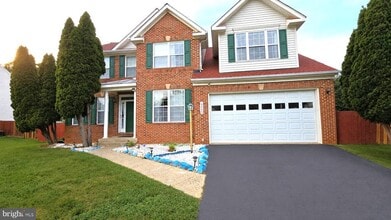 Building Photo - 5455 Quaint Dr