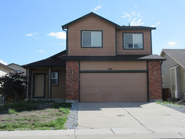 Building Photo - 1781 Dewhirst Dr