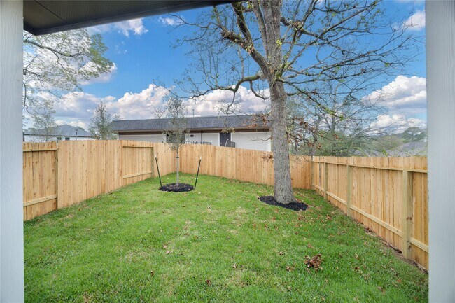 Foto del edificio - 2035 Longmire Villas Ct