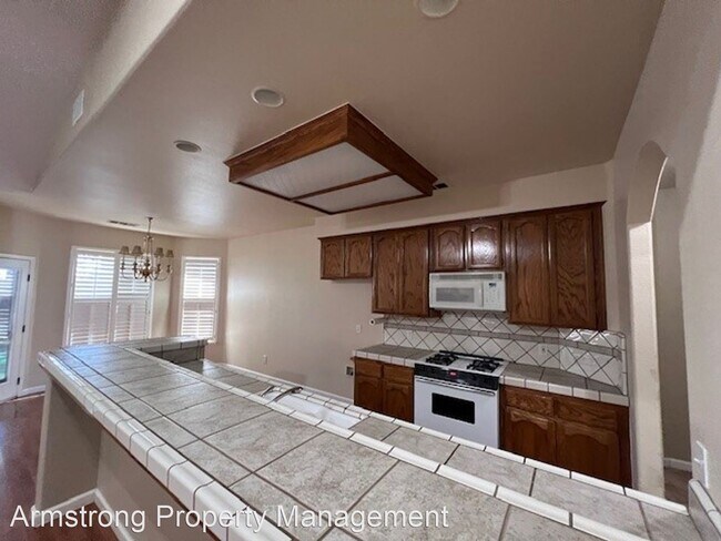 Building Photo - 4 br, 2 bath House - 2818 S. Atwood Ct.