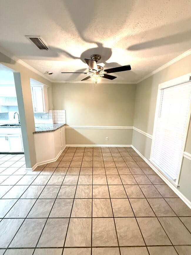 Foto del edificio - **3 Bed 2.5 Bath located off Vaughn Road ** Call 334-366-9198 to schedule a self tour