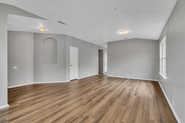 Building Photo - 2305 Tisbury Way