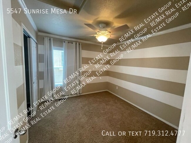 Building Photo - 5547 Sunrise Mesa Dr