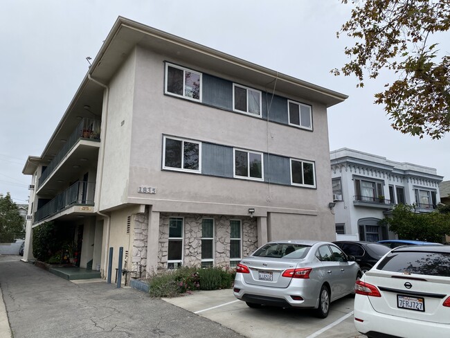 First floor unit is available! - 1835 S Van Ness Ave