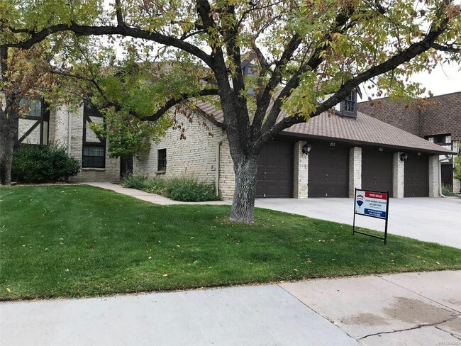 Building Photo - 7250 Eastmoor Drive