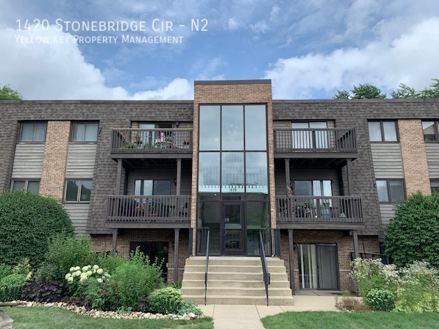 Primary Photo - 1420 Stonebridge Cir