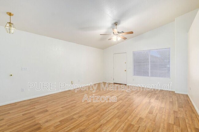 Foto del edificio - 4070 E Orion St