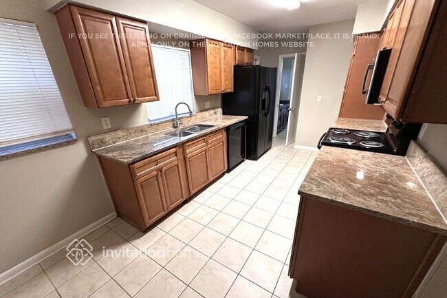 Foto del edificio - 105 Ridge Ct