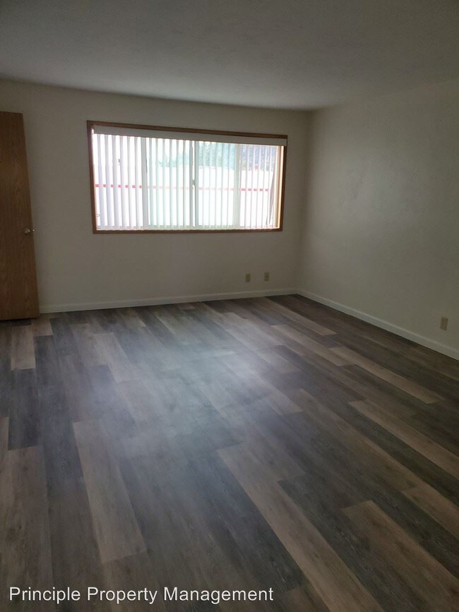Foto del edificio - 2380 A St