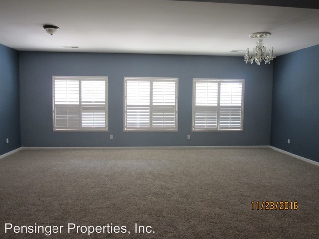 Building Photo - 12517 Great Country Dr