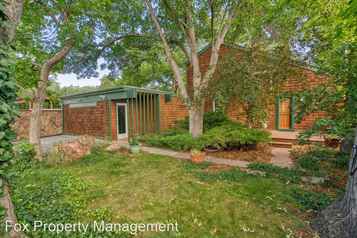 Foto principal - 4 br, 1.5 bath House - 4438 Driftwood Place