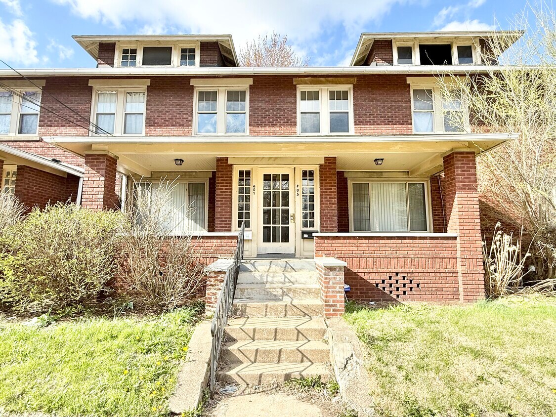 Primary Photo - 405 16th St NW