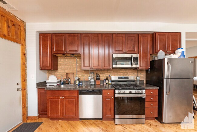 Foto del edificio - 1622 W Columbia Ave
