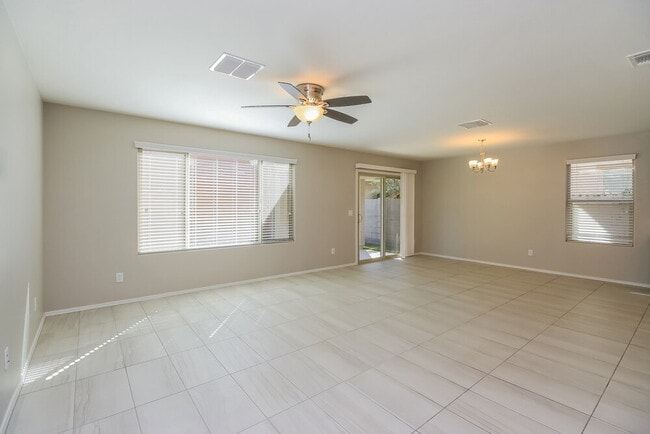 Building Photo - 6845 E Peralta Cir