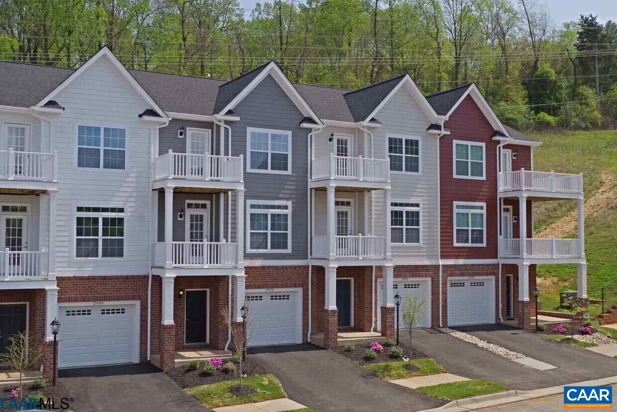 2404 Winthrop Dr, Charlottesville, VA 22911 Townhouse for Rent in Charlottesville, VA