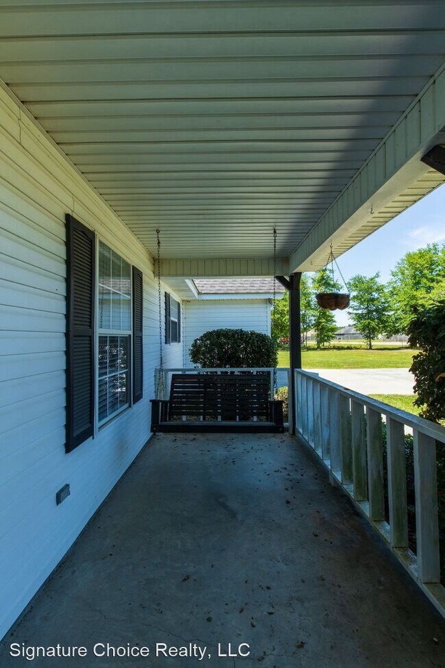 Building Photo - 3 br, 2 bath House - 323 Baskins Rd