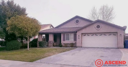 Building Photo - 9515 Battaglia Dr