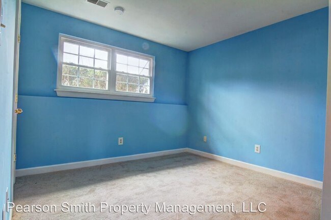 Building Photo - 20516 Willoughby Sq