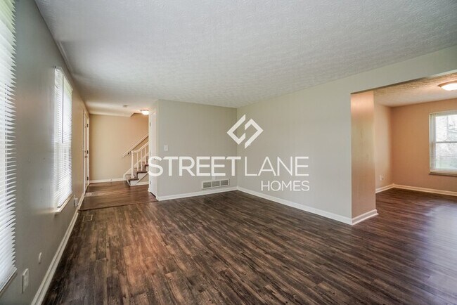 Foto del edificio - REDUCED!