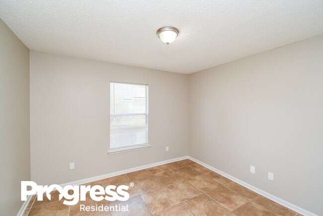 Building Photo - 4039 Edgeland Trail