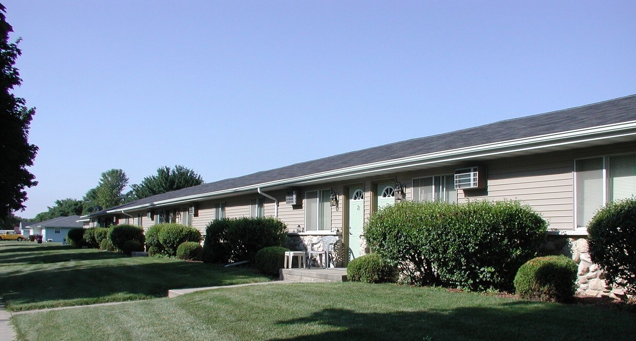 2105 E Wisconsin Ave, Kaukauna, WI 54130 Apartments in Kaukauna, WI