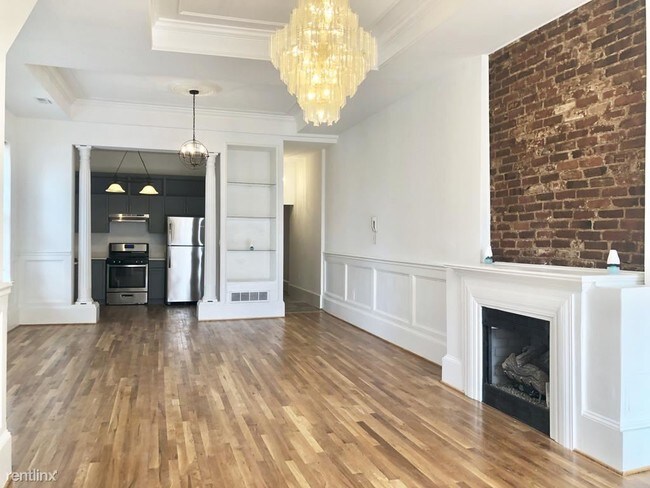 Building Photo - 1410 11th St NW
