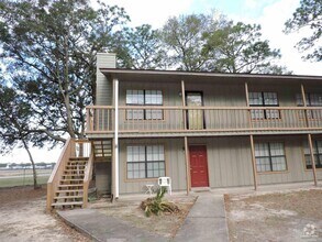 Building Photo - 2811 Langley Ave