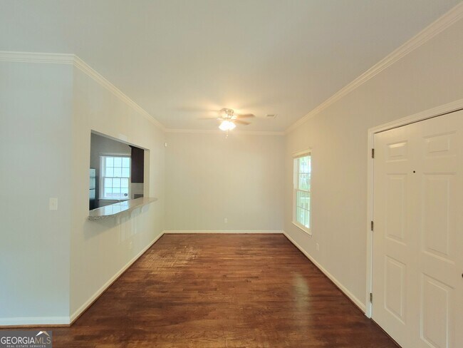 Foto del edificio - 994 Sims St SW