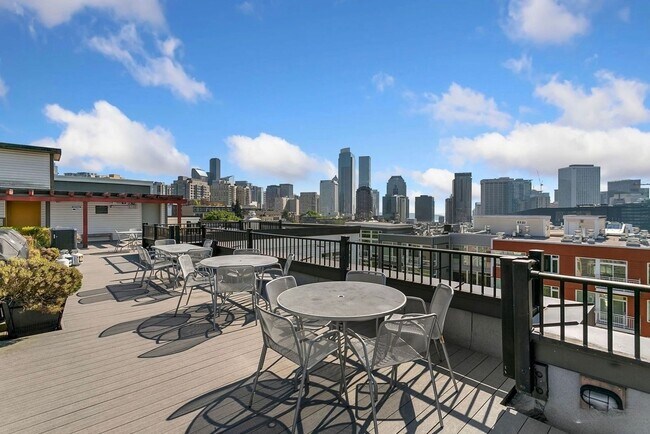 Rooftop View - 1610 Belmont Ave