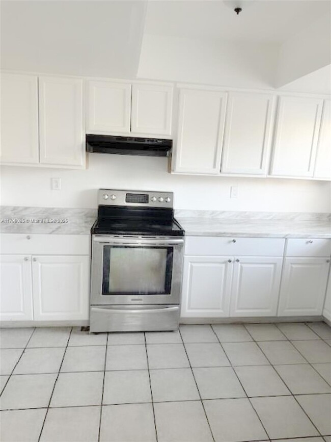 Foto del edificio - 7960 SW 6th St