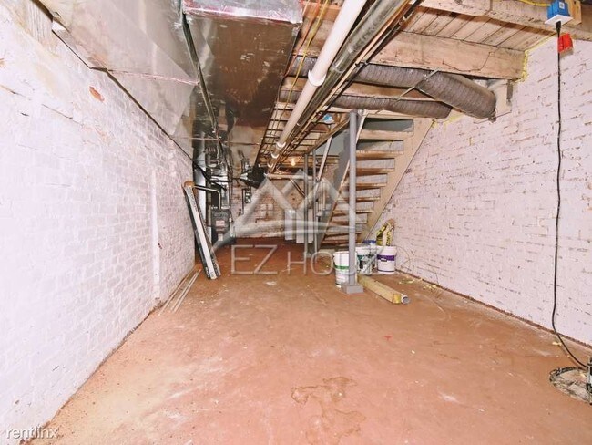 Building Photo - 3 br, 2 bath  - 1619 Aisquith