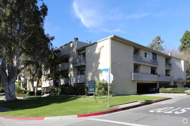 Building Photo - Rose Kelton Apartments