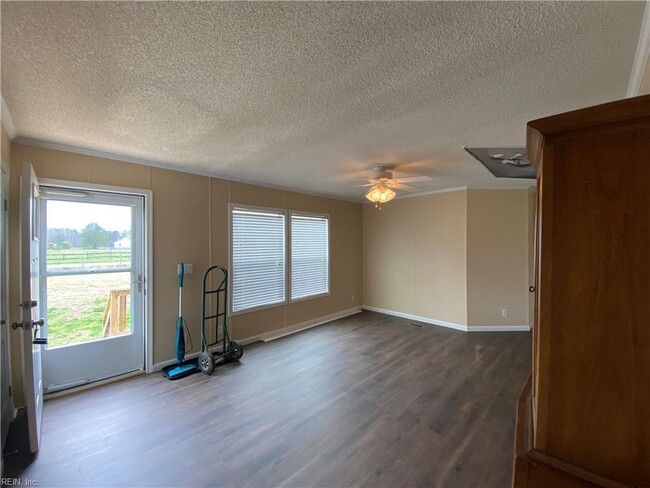 Building Photo - 2600 Badger Rd