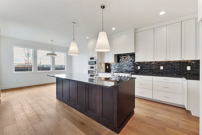 Building Photo - 2298 N Buhrstone Pl