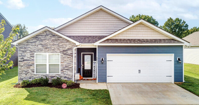 Building Photo - 6674 Wildlife Cir