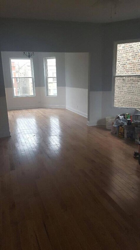 Primary Photo - 5716 S Green St
