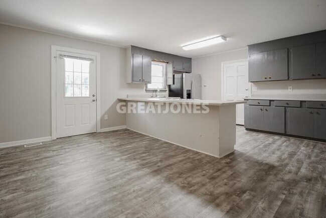 Foto del edificio - 1 Poplar St