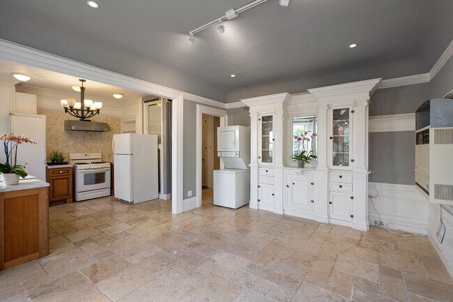 Foto del edificio - 1117 Leavenworth St